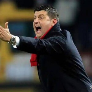 8月14日：申花真急了！斯卢茨基刚走10天就敲定新帅，曾带队5比1暴打德甲劲旅
