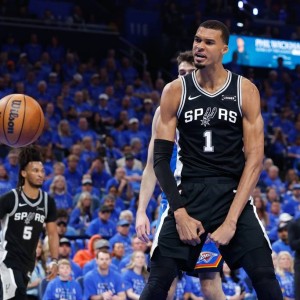 文班亚马：我认为自己可以在NBA中单场砍下100分