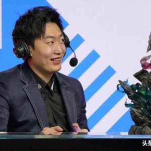 世界杯直播解说台起争执！管泽元锐评姆巴佩，范志毅当场回怼
